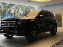 Tampang SUV Mewah Mercedes-Benz New GLS 450 yang Baru Rilis