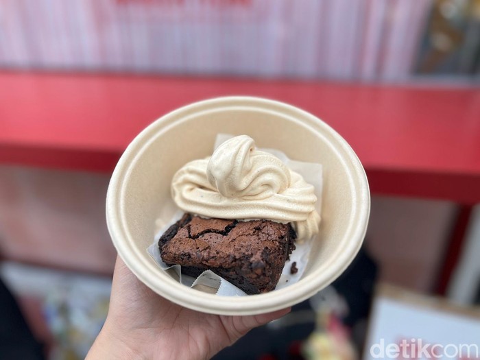 Nikmatnya Lasagna hingga Fudgy Brownies Legit di Gerai Mungil Kemang Nikmatnya Lasagna hingga Fudgy Brownies Legit di Gerai Mungil Kemang