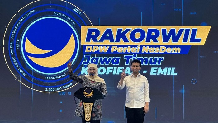 Paslon Pilgub Jatim nomor urut 2 Khofifah-Emil
