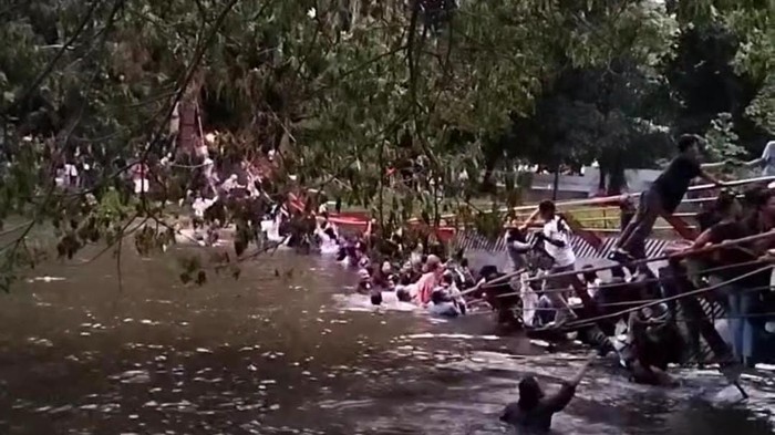 Penampakan jembatan Taman Cadika Medan yang ambruk. (Foto: Istimewa)
