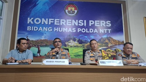 Polda NTT mengelar konferensi pers terkait pemecatan Ipda Rudy Soik di Kupang, Minggu (13/10/2024).