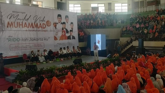 Ridwan Kamil di acara peringatan Maulid Nabi Muhammad di Jaktim (Dwi/detikcom)