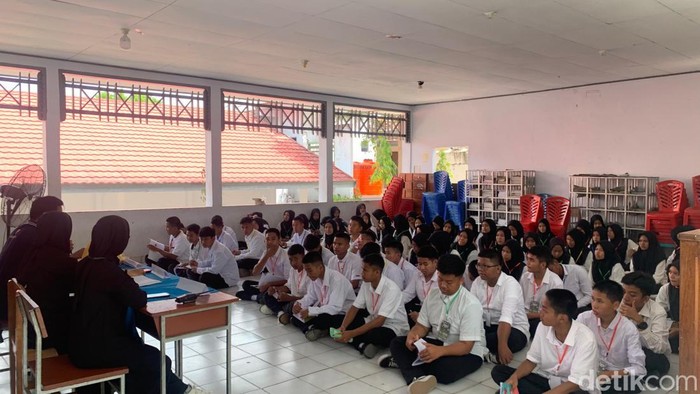 Siswa SMA di Soppeng-Bone mengikuti Digital Camp di SMA Negeri 1 Soppeng.