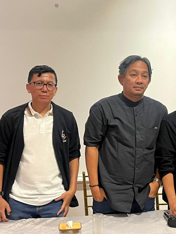 Anggota dan ketua WAMI