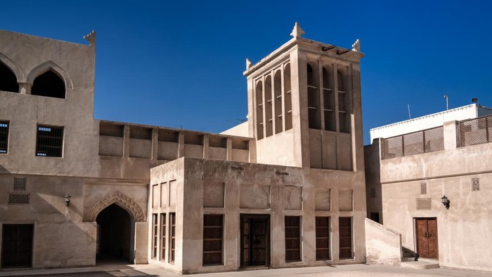 Exterior view to Sheikh Isa Bin Ali Al Khalifa house and mosque in Manama, Bahrain