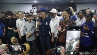 Refly Harun menyampaikan pidatonya.