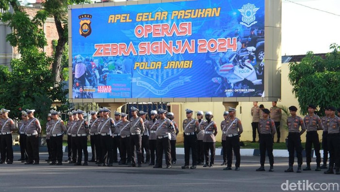 Apel gelar pasukan Operasi Zebra Siginjai di Polda Jambi