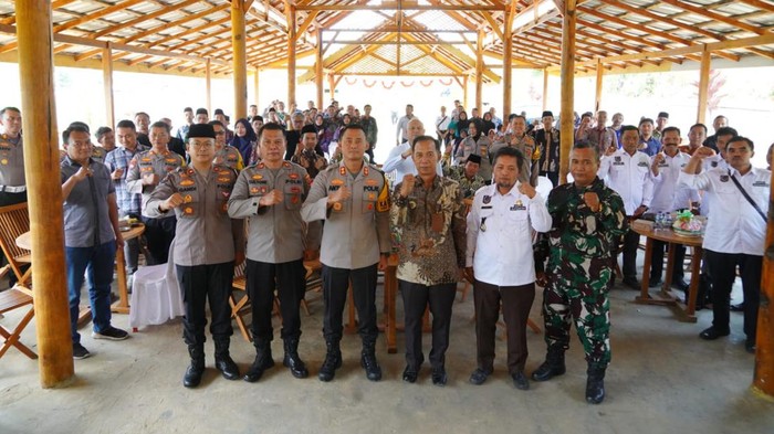 Curhat Kamtibmas, Cara Kapolres Ponorogo Jaga Kondusifitas di Pilkada