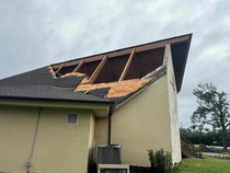 Cerita Gereja Selamat dari Badai Milton, Masih Berdiri Usai Dihantam Tornado