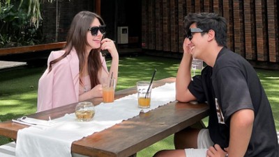 Harris Vriza Mesra Kulineran Bareng Calon Istrinya, Haviza Devi