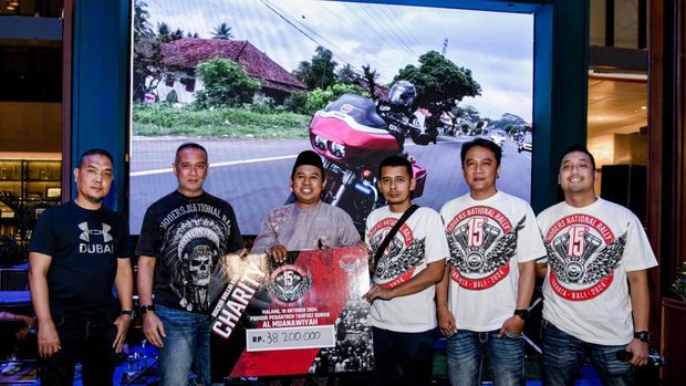 Hogers Indonesia touring 1.000 km sambil lakukan bakti sosial