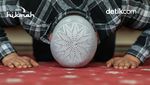 2 Kondisi yang Membolehkan Salat Tanpa Menghadap Kiblat