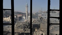 Akibat serangan-serangan Israel, sejumlah wilayah di Lebanon hancur lebur.