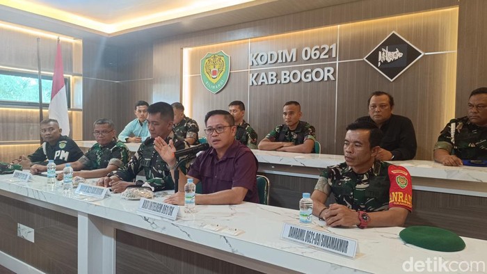 Truk TNI Tabrakan dengan Mobil, Korem Suryakancana Siap Tanggung Jawab