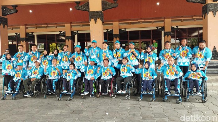 Kontingen Peparnas 2024 DIY di GOR Among Rogo, Kota Jogja, Senin (14/10/2024).