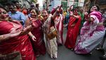 Meriahnya Festival Durga Puja di Kolkata India