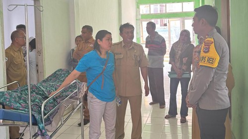 Mesya Chatelin Witak, siswi SMPN 1 Nubatukan, Lembata, NTT, yang disiram air keras dirawat intensif di rumah sakit, Senin (14/10/2024).