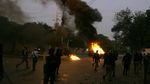 Polisi Tembakkan Gas Air Mata-Serang Demonstran Pakistan
