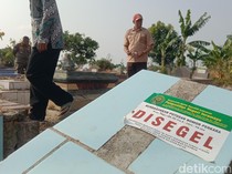 Puluhan Kuburan di Indramayu Disegel, Kades Baru Tahu dari Video Viral