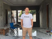 Penampakan Rumah Aden Bajaj yang Renovasinya Nggak Kelar-kelar