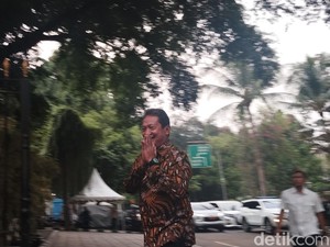 Sakti Wahyu Trenggono hingga Rachmat Pambudy Merapat ke Rumah Prabowo