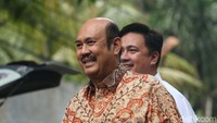 Politikus Gerindra Rachmat Pambudy memberikan keterangan usai bertemu Prabowo.  