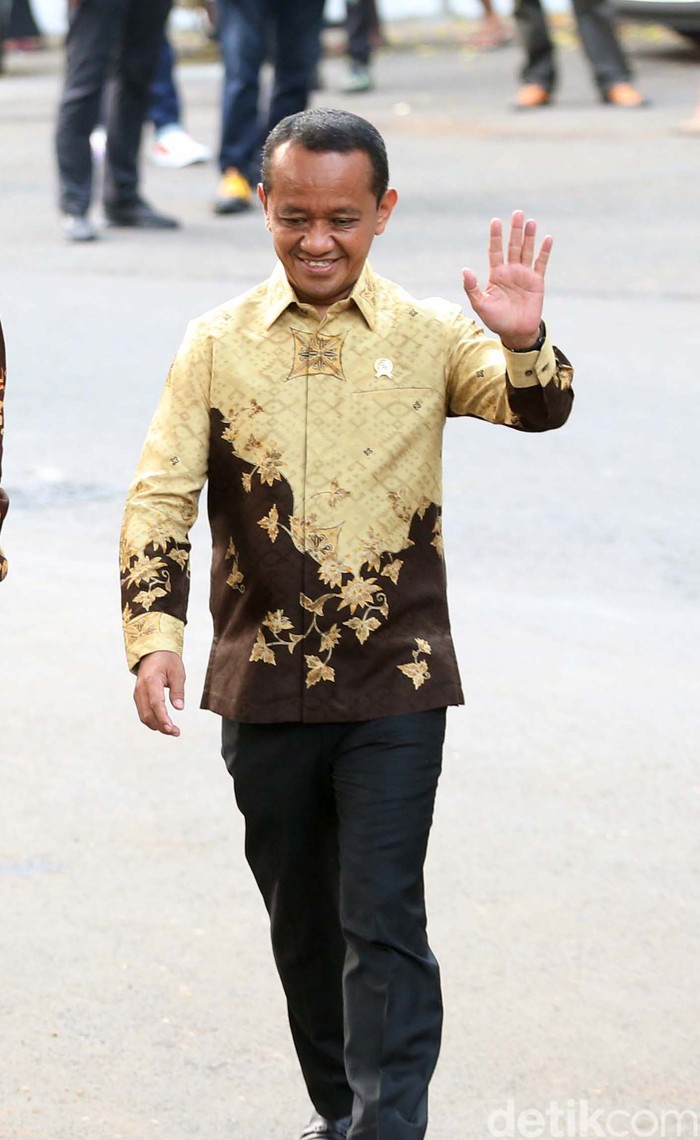 Senyum Semringan Menteri Ekonomi Era Jokowi Dipanggil Prabowo Sejumlah menteri ekonomi kabinet Jokowi dipanggil untuk bertemu Presiden terpilih Prabowo Subianto. Ini daftarnya.