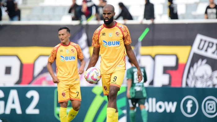 Striker asing Sriwijaya FC Meghon Velport