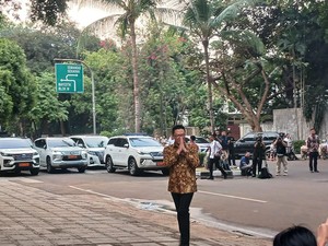Sugiono dan Prasetyo Hadi Calon Menteri Ikut Merapat ke Rumah Prabowo