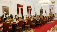 Pimpinan MPR yang hadir adalah Ketua MPR Ahmad Muzani beserta seluruh wakilnya, yakni Eddy Soeparno, Bambang Wuryanto, Hidayat Nur Wahid, Edhi Baskoro Yudhoyono, Rusdi Kirana, Lestari Moedrijat, Abcandra Akbar, dan Kahar Muzakir.  