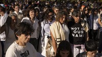 Israel telah menggempur Jalur Gaza sejak serangan lintas batas oleh kelompok Palestina Hamas pada 7 Oktober. 