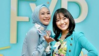Namun, Yunia Syahrie rupanya berkeinginan untuk jadi penyanyi. Ira Swara pun cuma bisa pasrah. (Foto: dok Instagram)