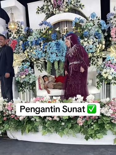 Acara sunatan viral mewah dan meriah seperti acara pernikahan di Kampung Nenggeng, Desa Citaman, Nagreg, Jawa Barat