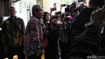 Senyum Wakil Ketua KPK Alexander Marwata Penuhi Panggilan Polda Metro