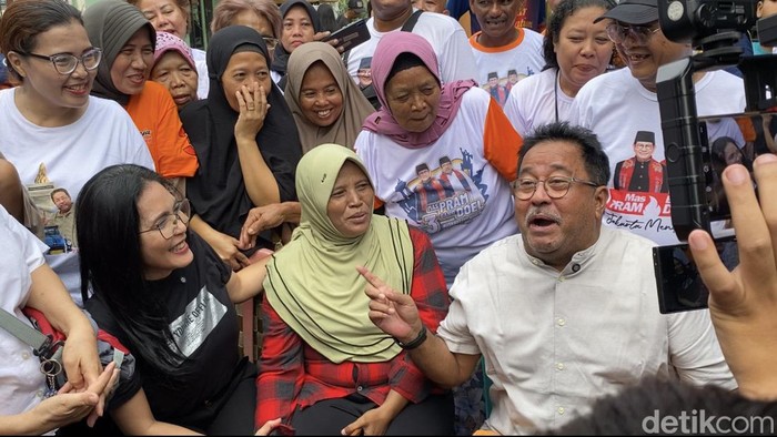 Calon Wakil Gubernur DKI Jakarta nomor urut 3, Rano Karno. (Devi/detikcom)
