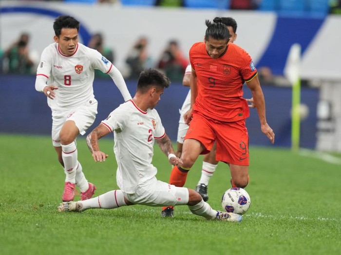 China vs Indonesia berlangsung di Qingdao Youth Football Stadium, Selasa (15/10) sejak pukul 19.00 WIB. Pertandingan ini adalah lanjutan matchday keempat Grup C ronde ketiga Kualifikasi Piala Dunia 2026 Zona Asia.