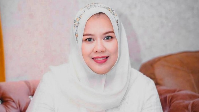 Diah Citra Pravitasari alias Dae Dita yang ditunjuk sebagai Ketua DPRD Kabupaten Bima periode 2024-2029 oleh DPP Partai Golkar. (Foto: Dok. Istimewa)