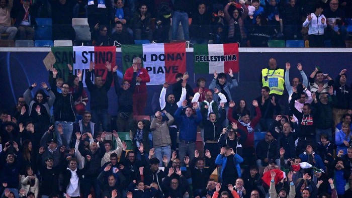 UDINE, ITALY - OCTOBER 14: Italian fans during the UEFA Nations League 2024/25 League A Group A2 match between Italy and Israel at on October 14, 2024 in Udine, Italy. (Photo by FIGC/FIGC via Getty Images)