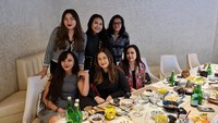 Selain itu, ia sering makan malam bersama politisi wanita lainnya dari berbagai partai. Foto: Instagram @nafaurbach