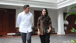 Gaya Mayor Teddy Sambut Calon Menteri-Wamen Kabinet Prabowo di Kertanegara