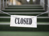 20 Bank Diprediksi Tutup Tahun Ini