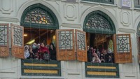 Dunia berduka atas kepulangannya, tapi generasi penerus hingga sekarang tetap setia melanjutkan ajaran dan perjuangannya.