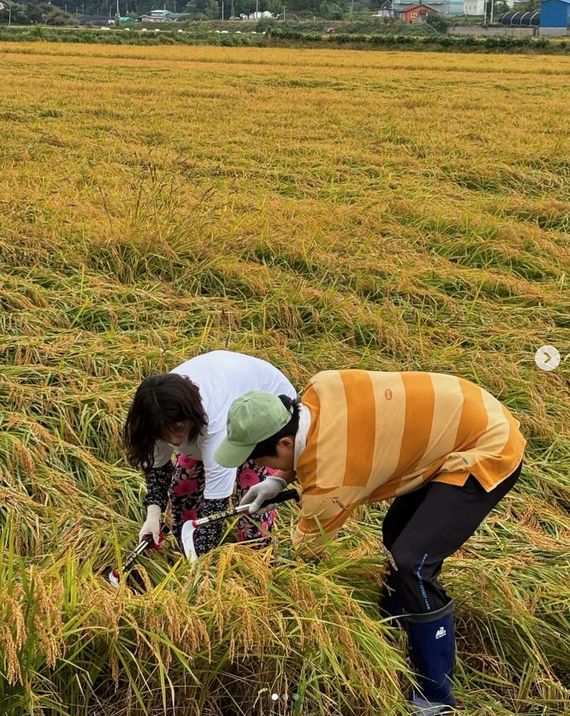 Kang Mina dan Kian84 Tampil Serasi Jadi Pasutri di Desa, Diduga Menikah Kang Mina dan Kian84 Tampil Serasi Jadi Pasutri di Desa, Diduga Menikah