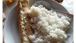 Kocak! 10 Makanan ala Barat yang Diadaptasi dengan Selera Lokal