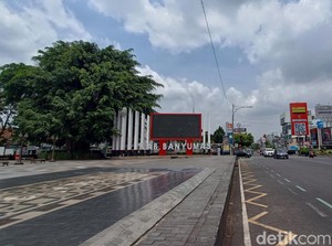 Nobar China Vs Indonesia di Alun-alun Purwokerto, Dilarang Bawa Atribut Pilkada!