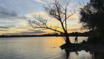Menikmati Senja di Danau Wilcox Toronto