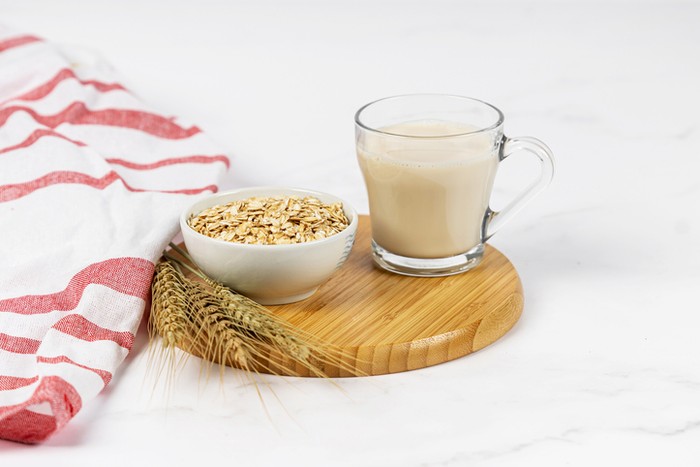 Minuman kaya protein