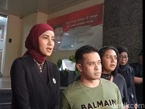 Video: Olla Ramlan Didampingi Aufar Buat Laporan Terkait Serangan Buzzer