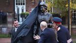 Patung Baru Ratu Elizabeth II Diresmikan di Newcastle