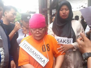 Polisi Rekonstruksi Kasus Dosen Bunuh Suami di Medan, 13 Adegan Diperagakan